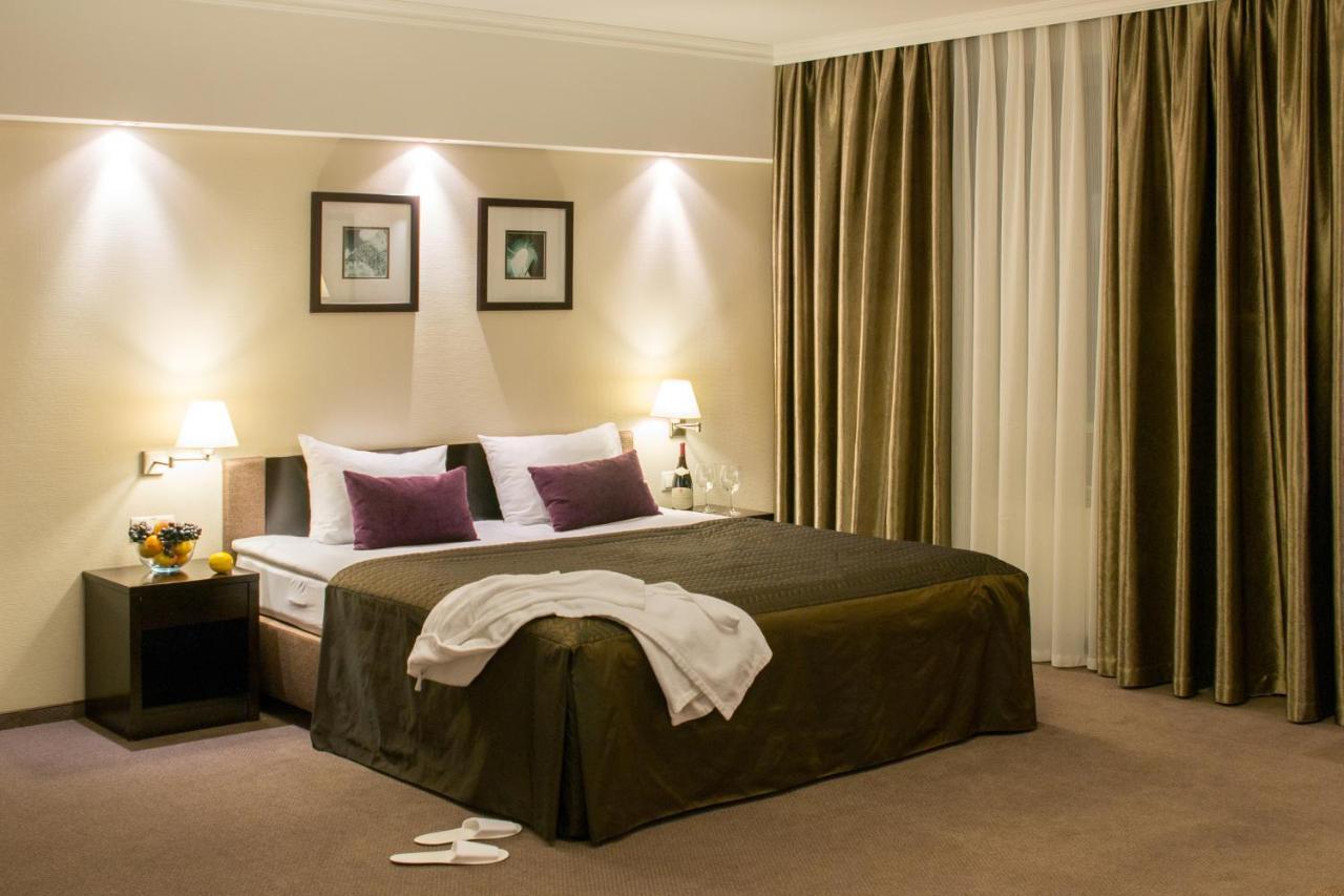 Riverside- Hotel And Mice Chernihiv Luaran gambar