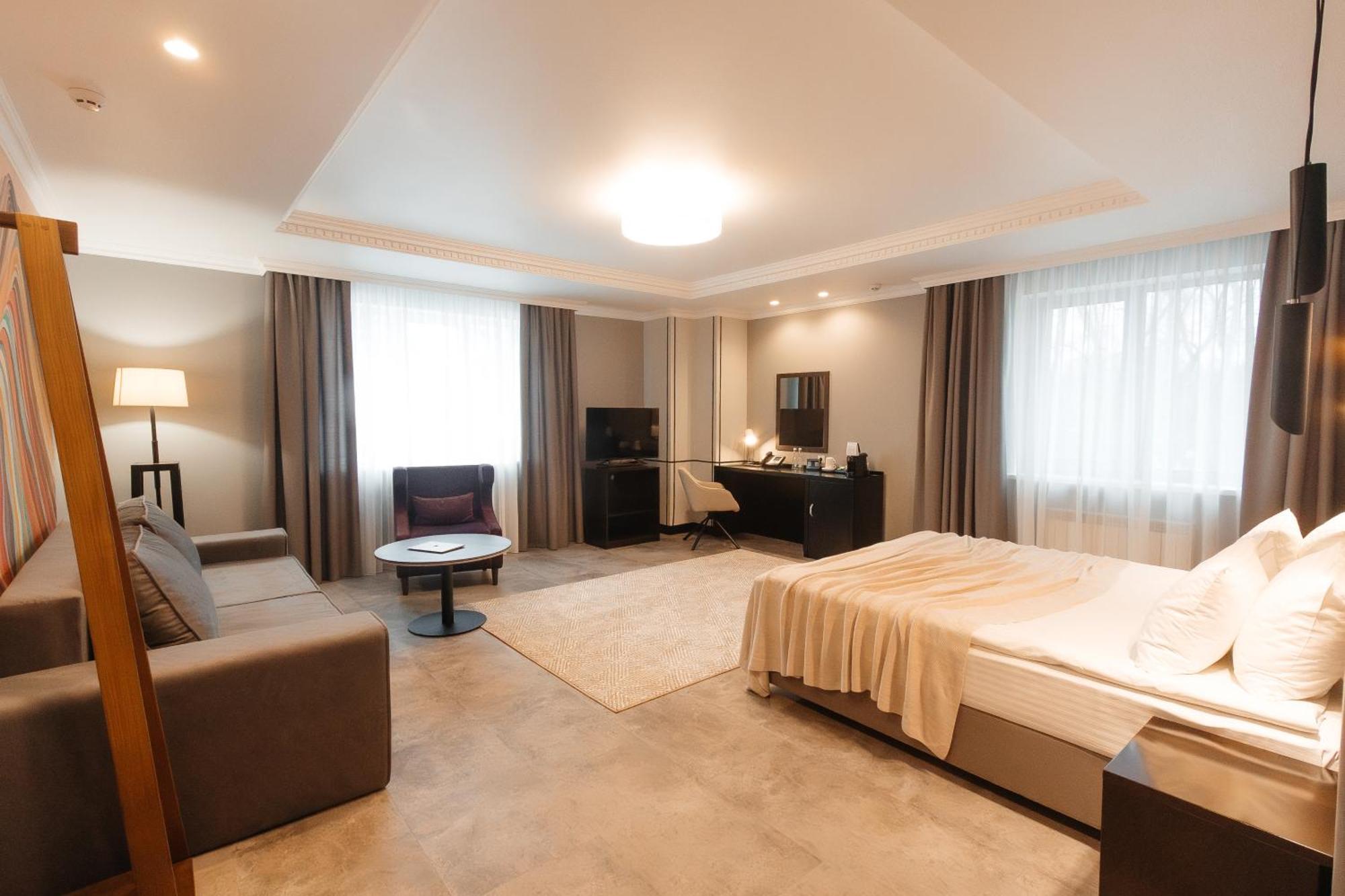 Riverside- Hotel And Mice Chernihiv Luaran gambar