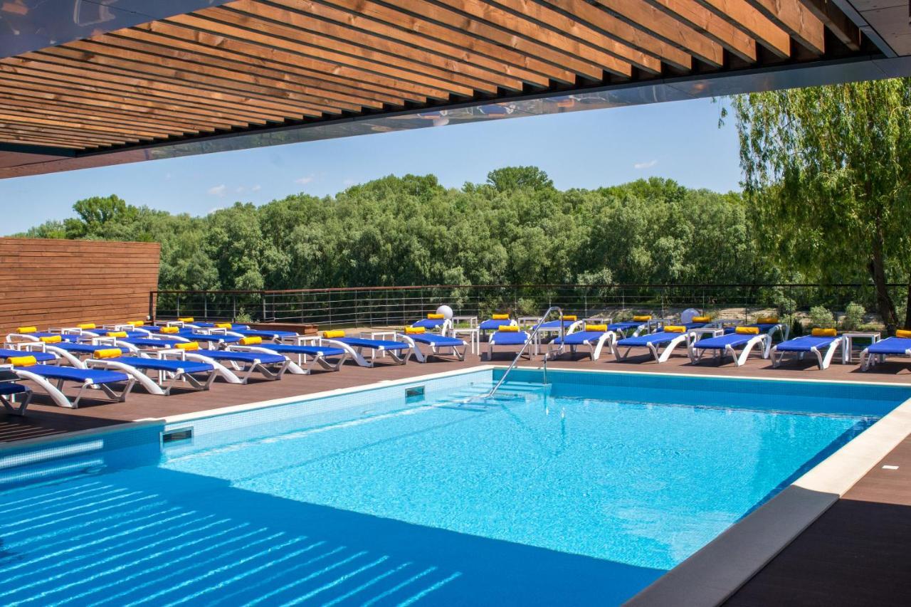 Riverside- Hotel And Mice Chernihiv Luaran gambar