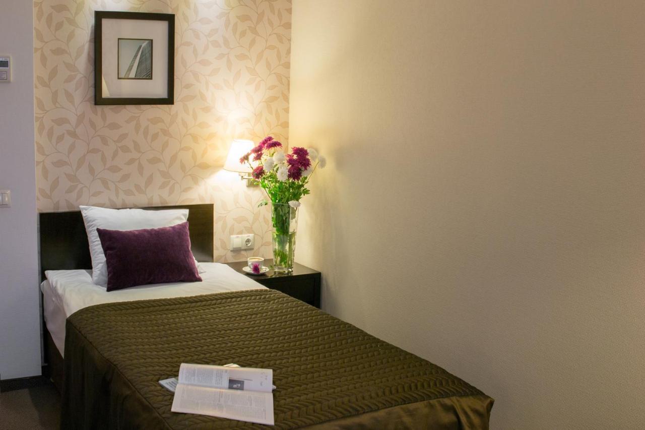 Riverside- Hotel And Mice Chernihiv Luaran gambar